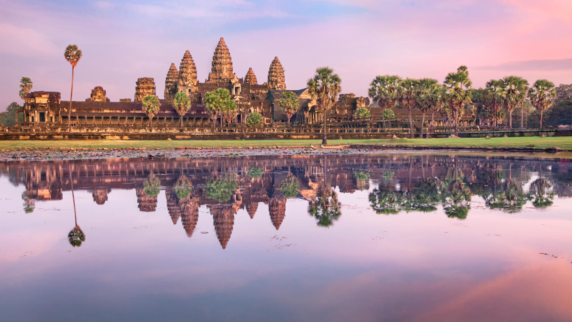 /fm/Files//Pictures/Ido Uploads/Asia/cambodia/All/Angkor Wat - Cambodia Wide Pink - NS - SS.jpg